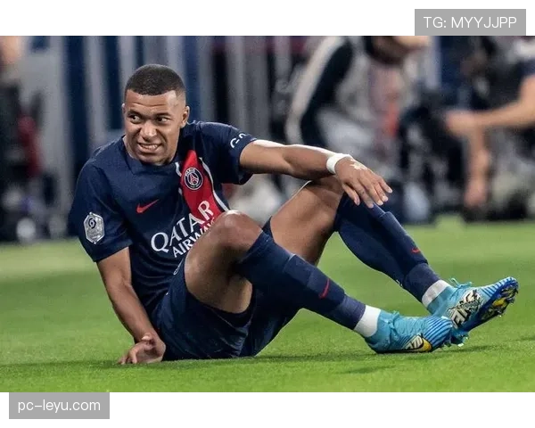 巴黎圣日耳曼官方更新姆巴佩伤情：脚踝扭伤，预计缺席三周